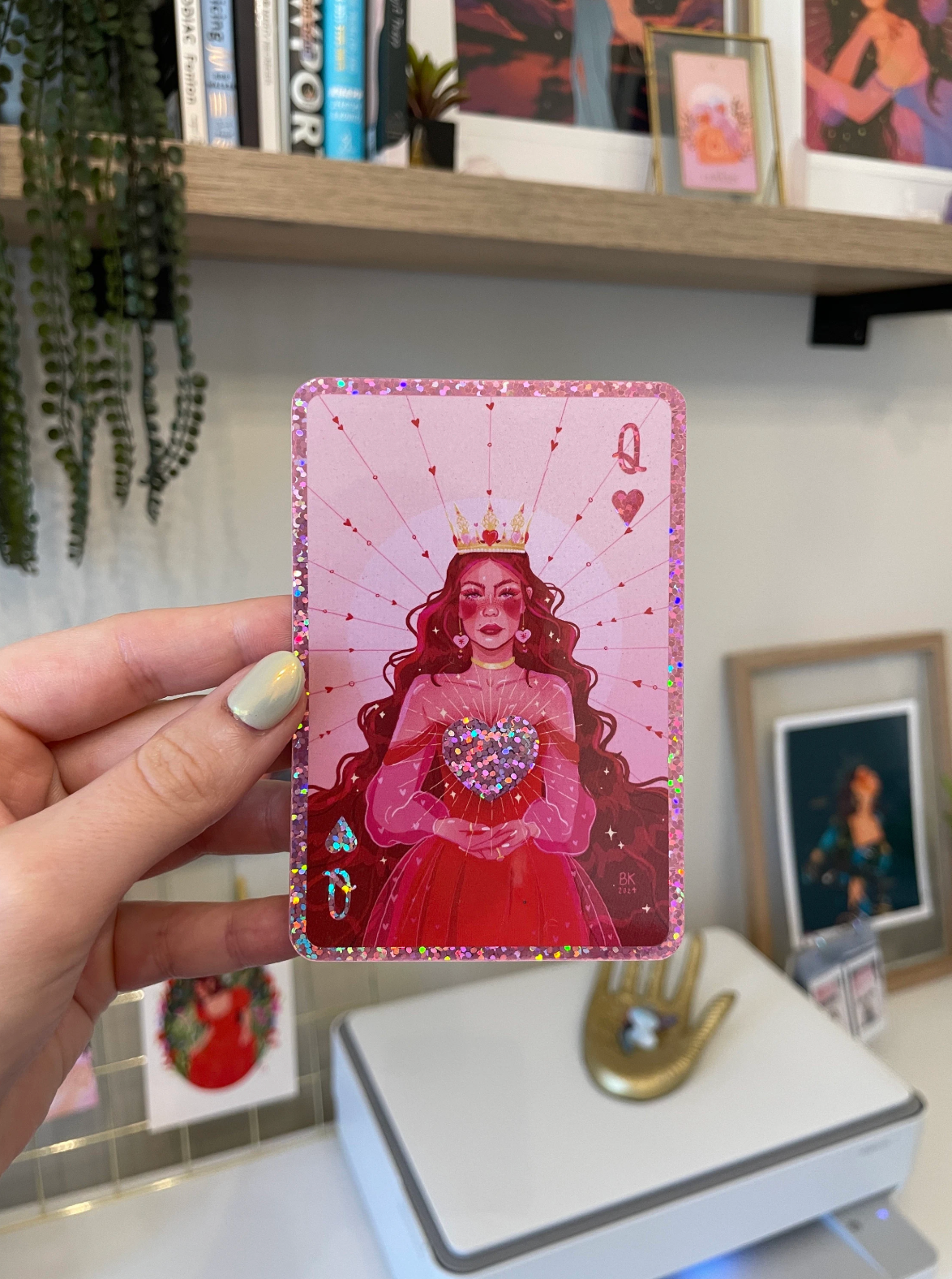 Queen of Hearts Glittery Sticker
