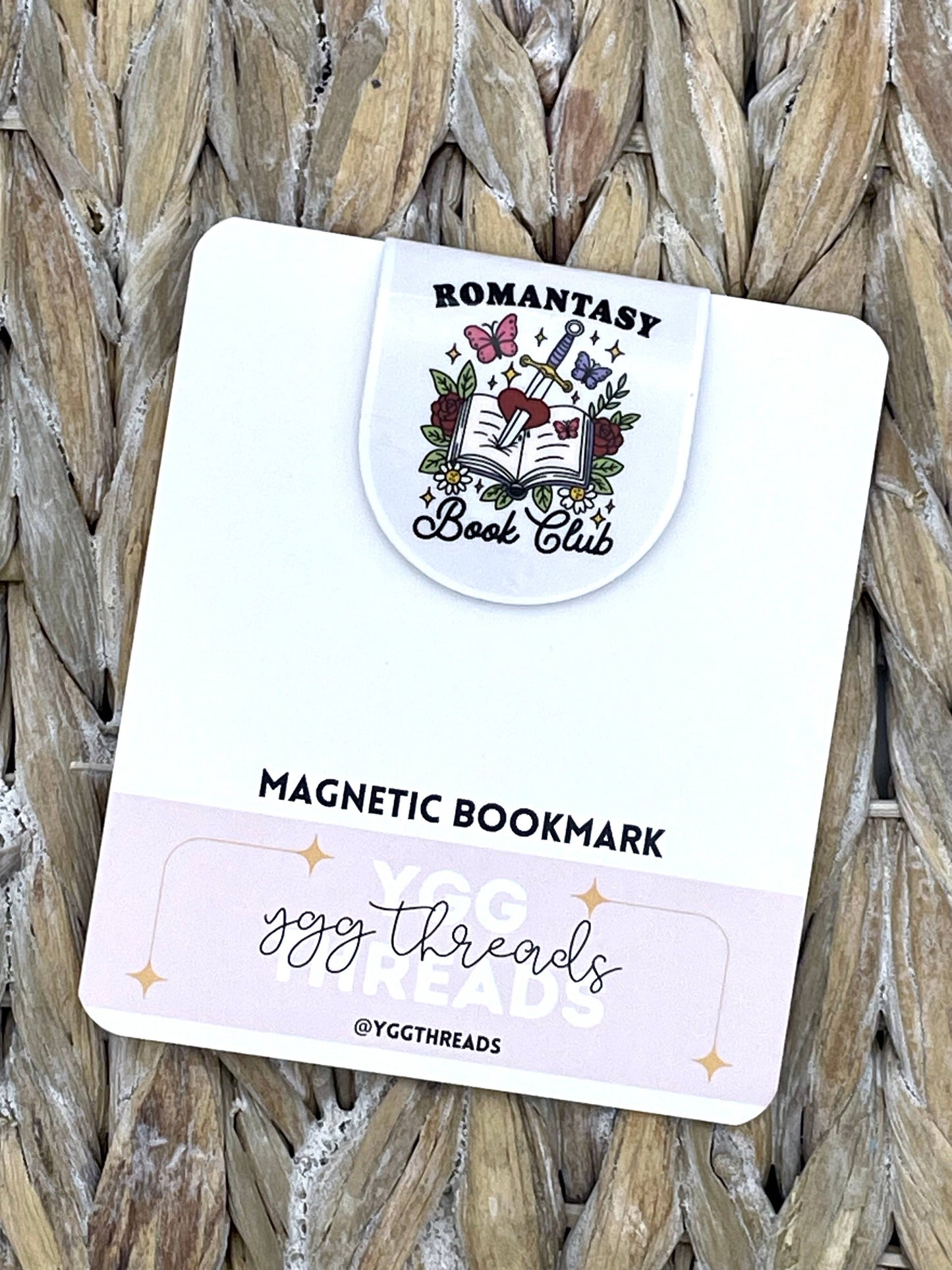 Romantasy Book Club | Magnetic Bookmark