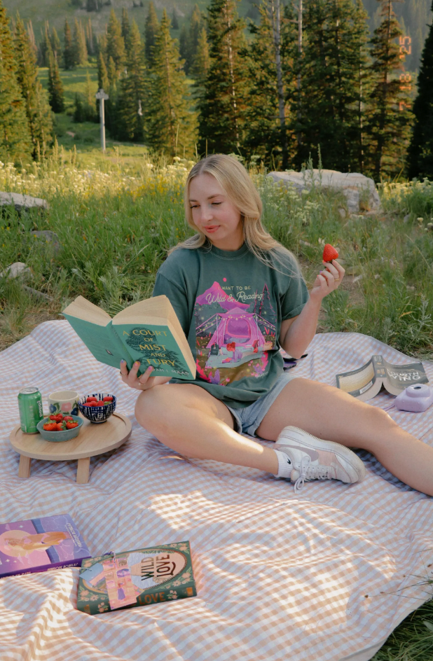 Wild and Reading Graphic T-Shirt